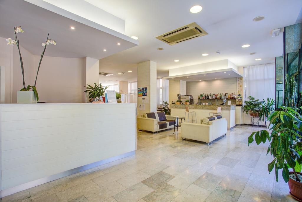Hotel Major Cattolica Exterior photo